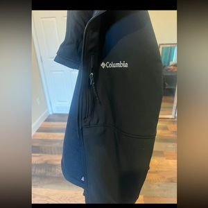 Nice XL Columbia Jacket